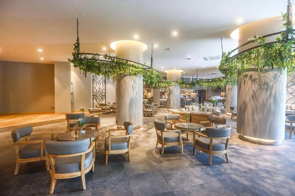Restaurant, Miramare Beach, Antalya