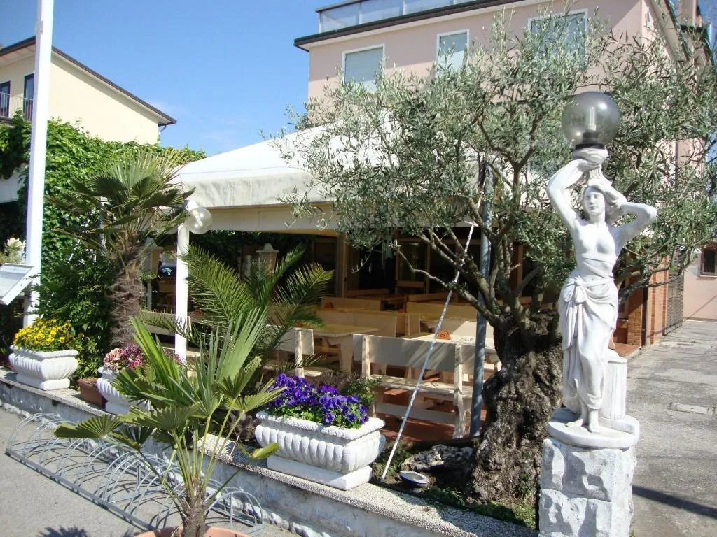 General view, Hotel Villa Ginevra, Venice