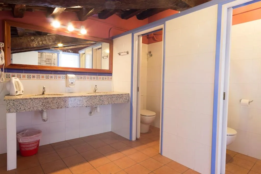 Room, Hostal L'Estrella, Costa Brava