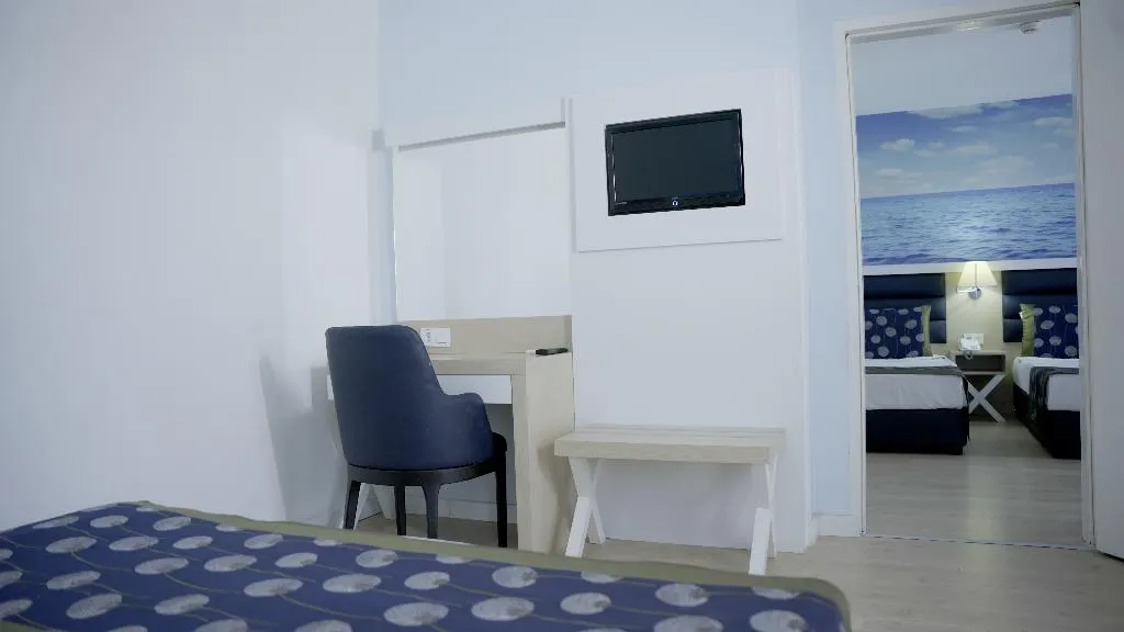 FAMILY ROOM STANDARD Room, Club Aqua Plaza, Antalya