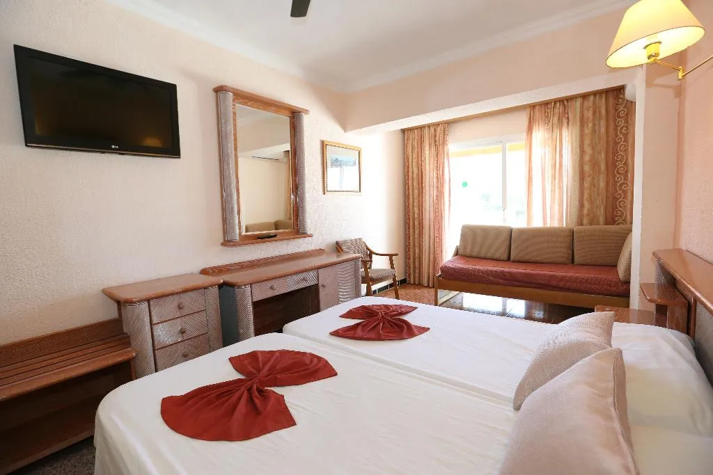 Double or Twin STANDARD Room, Manaus, Majorca