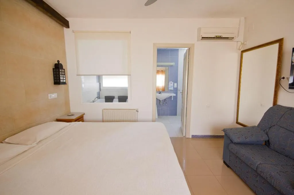 Room, Hostal Nueva Andalucía, Andalucia