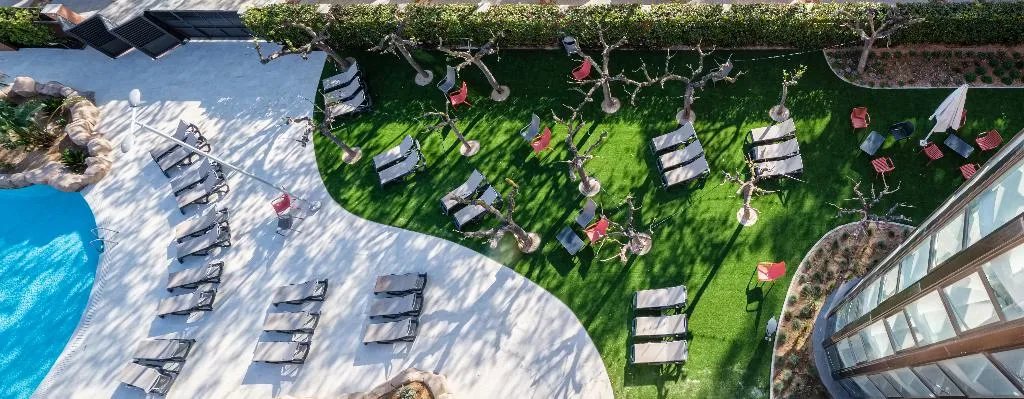 Pool, California Garden, Costa Dorada