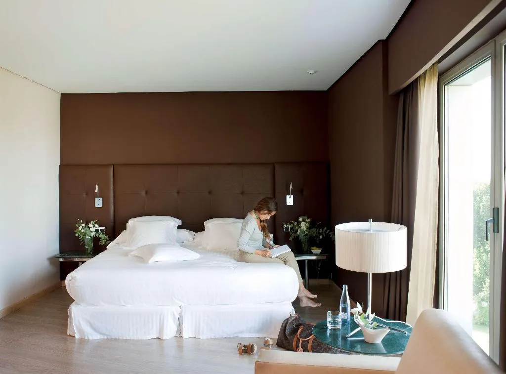 Room, Barcelo Sevilla Renacimiento, Seville