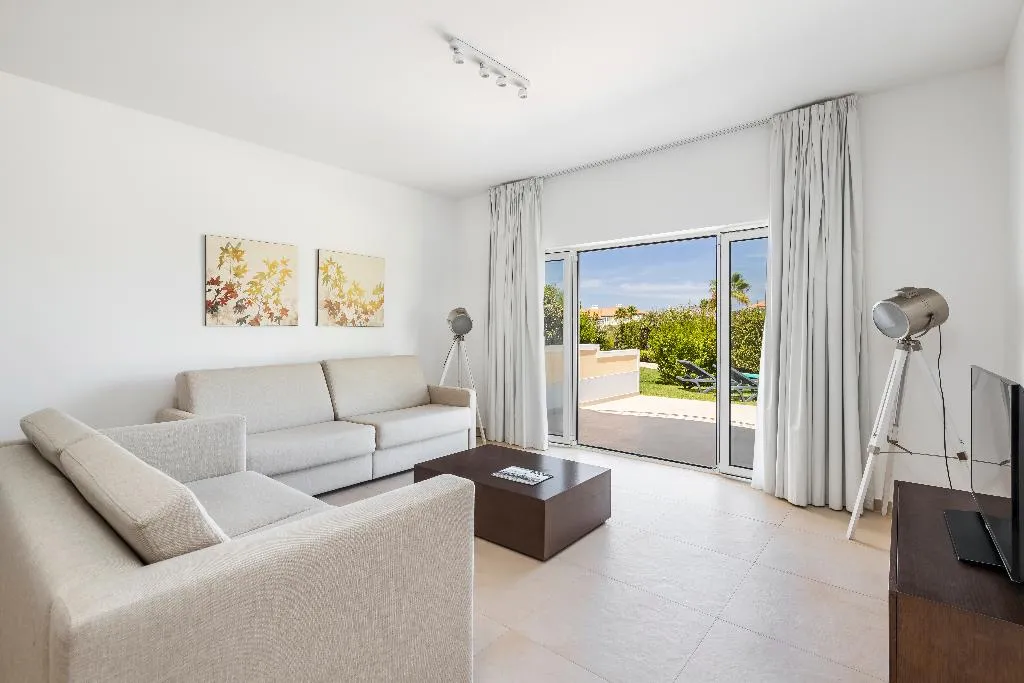 VILLA TWO BEDROOMS Room, Eden Villas & Apartments, Algarve