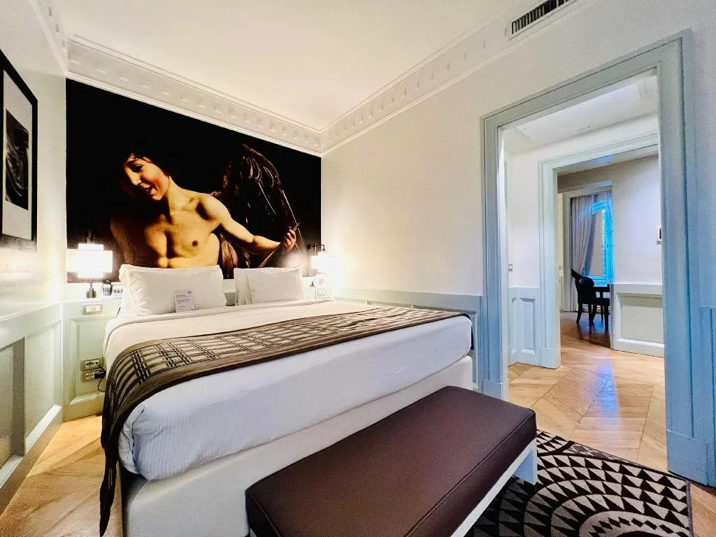 JUNIOR SUITE KING SIZE BED Room, Indigo Hotel Rome - St. George, Rome