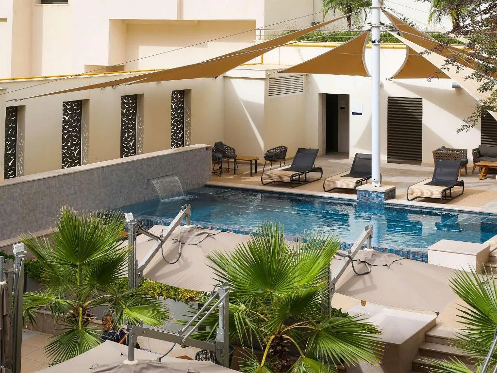 Restaurant, Novotel Tunis Lac, Tunisia