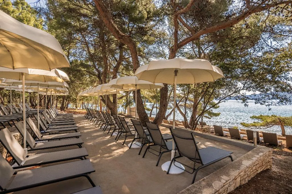 Beach, Aminess Senses Hvar Resort, Split