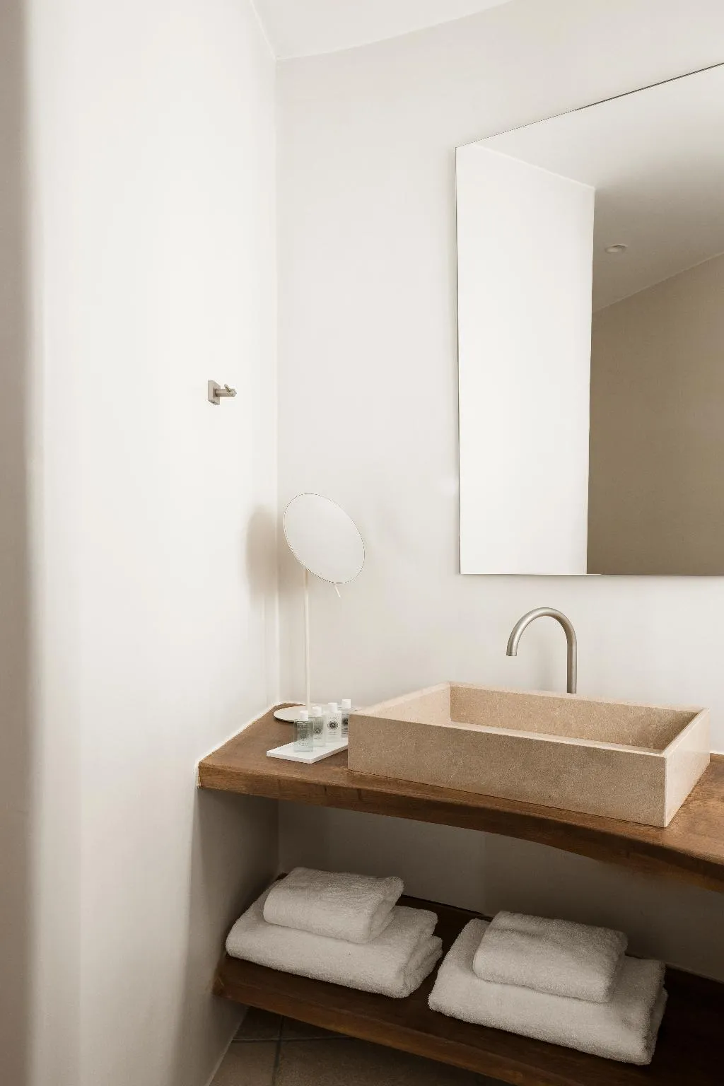 SUITE WITH PRIVATE POOL Room, Amaria Beach Resort, Athens