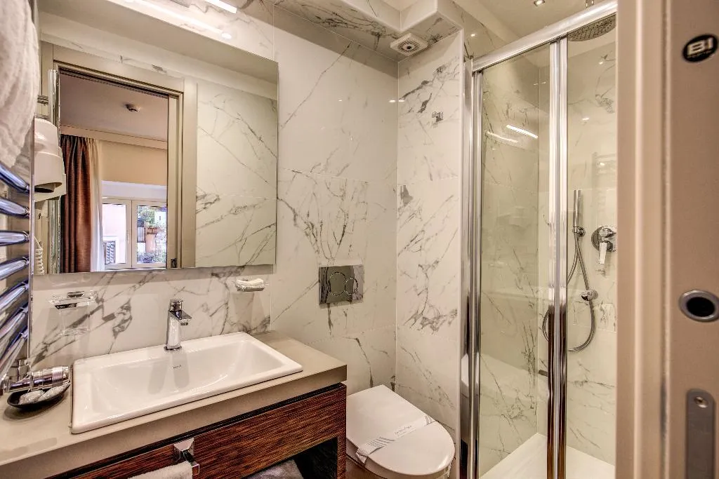 Double or Twin STANDARD Room, Al Manthia Hotel, Rome