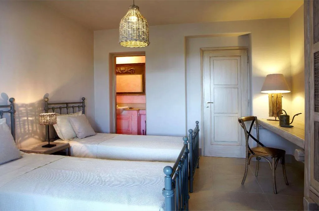 Room, Diles & Rinies, Mykonos