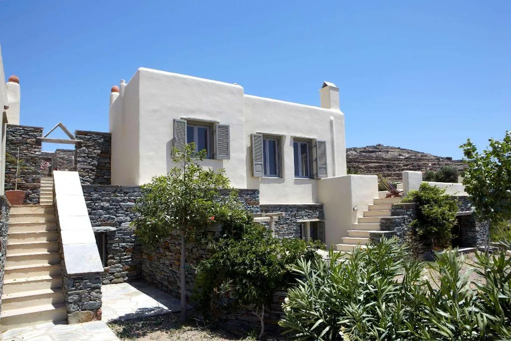 General view, Diles & Rinies, Mykonos