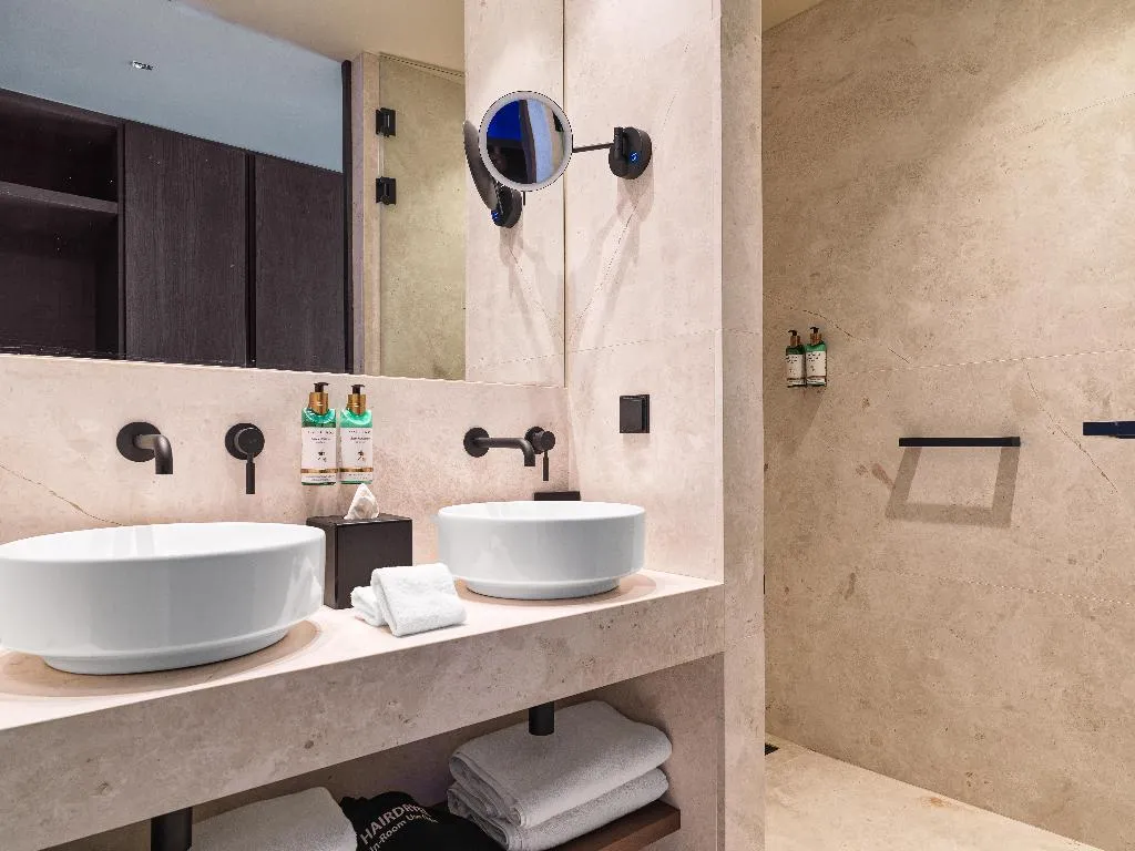 SUITE TWO BEDROOMS Room, NYX Esperia Palace Athens by Leonardo Hotels, Athens