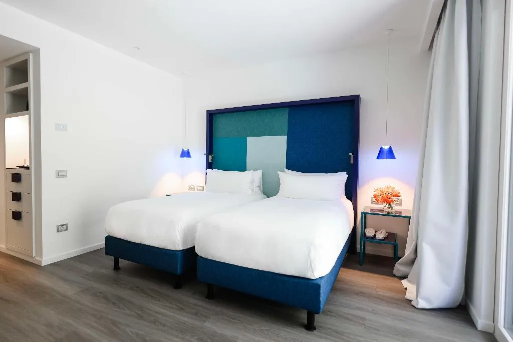 TWIN SUPERIOR Room, Hilton Sorrento Palace, Naples