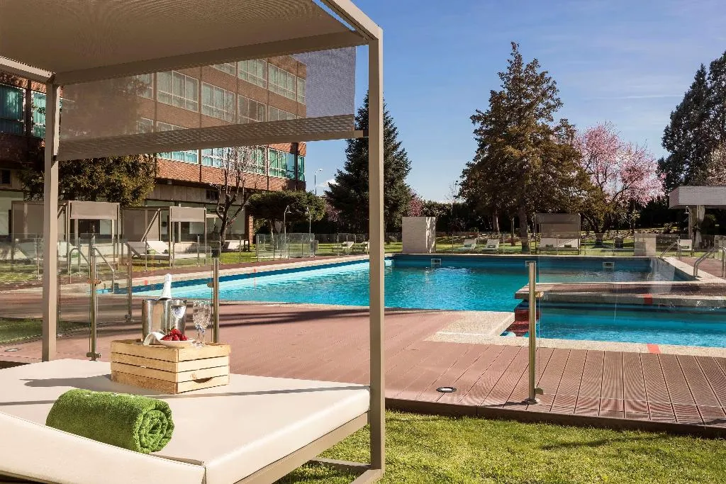 Pool, Melia Barajas, Madrid