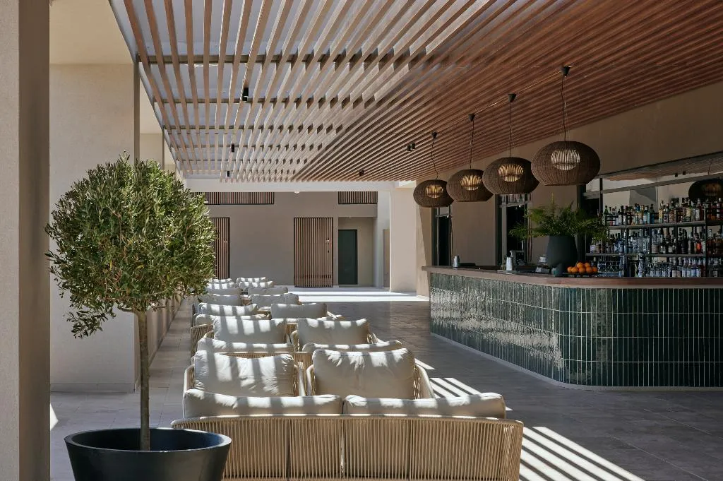 Bar, Ella Elissa – Adults Only, Rhodes