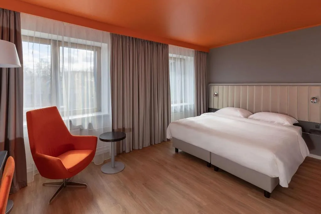 DOUBLE SUPERIOR KING BED Room, Park Inn by Radisson Meriton Conference&Spa Hotel, Tallinn