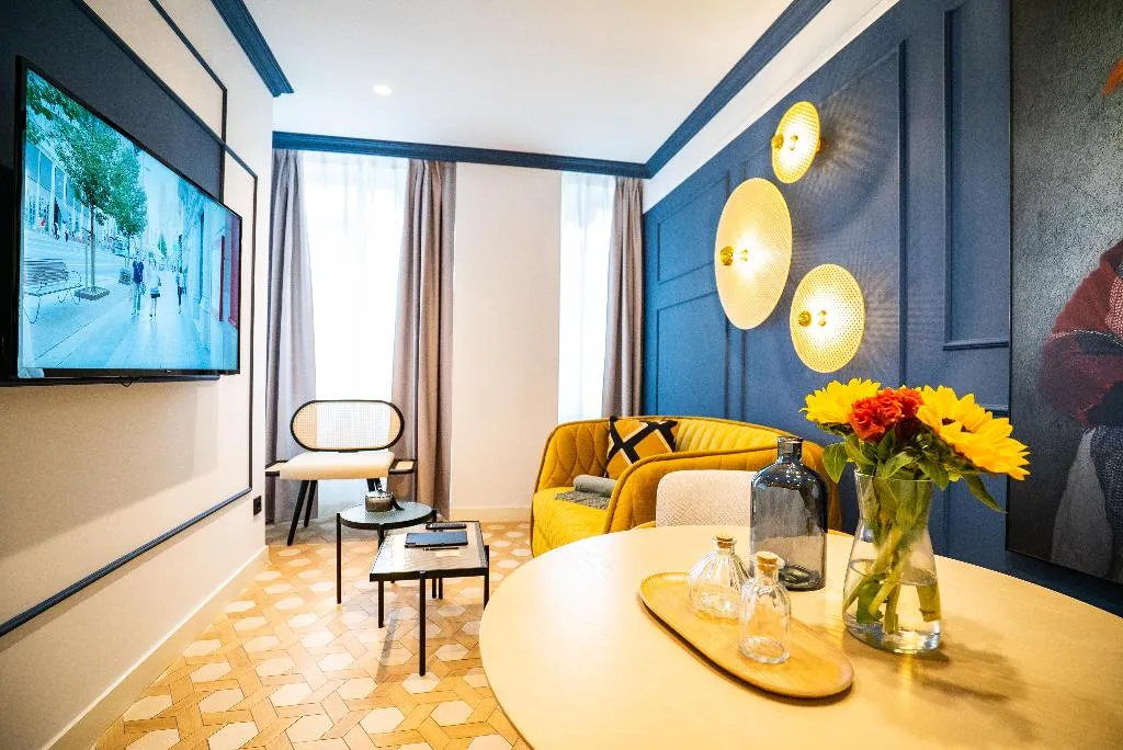 APARTMENT ONE BEDROOM Room, SmartRental Collection Gran Vía Capital, Madrid