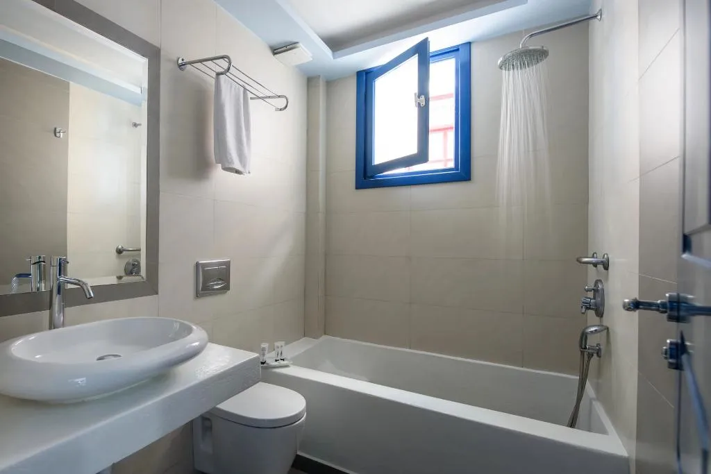 APARTMENT CAPACITY 4 Room, Veggera Hotel, Santorini