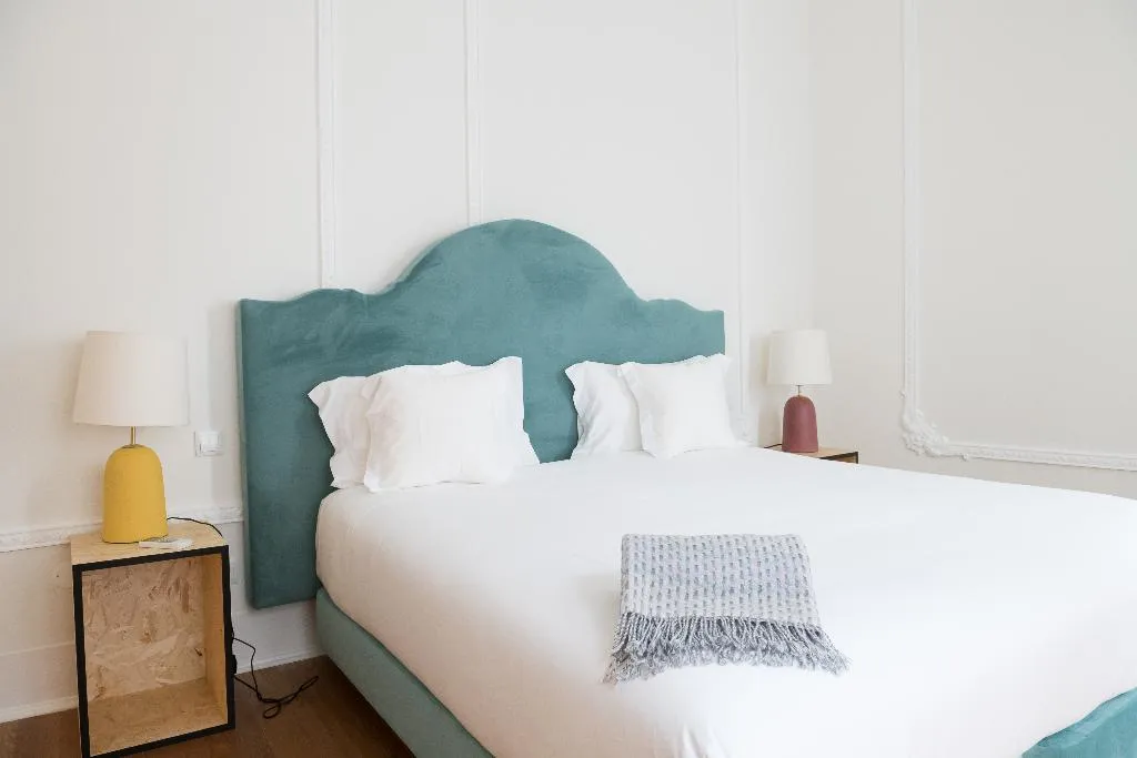 SUITE KING SIZE BED Room, 1869 PrIncipe Real, Lisbon