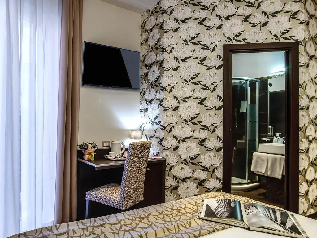 DOUBLE DELUXE EXECUTIVE Room, Catone District Hotel, Rome