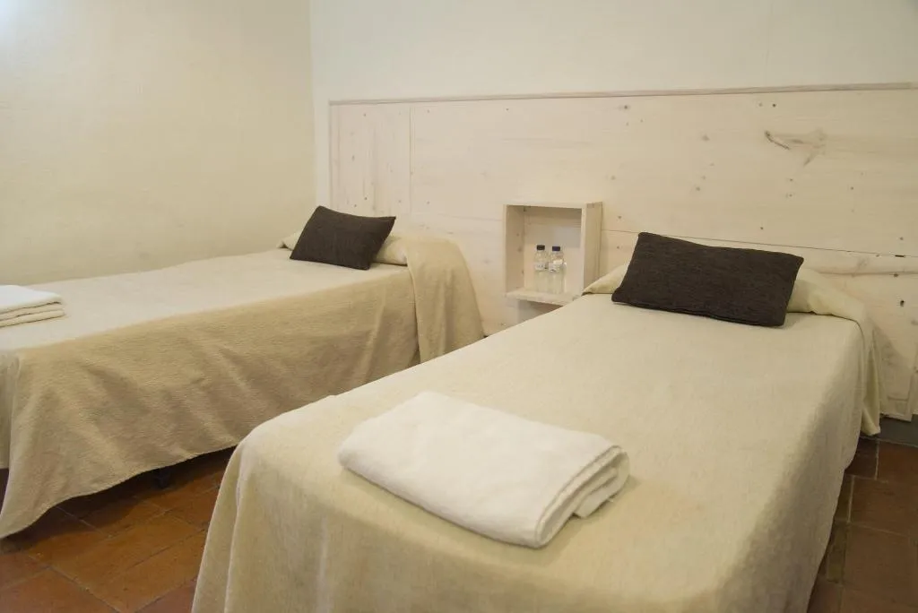 Room, Hostal L'Estrella, Costa Brava