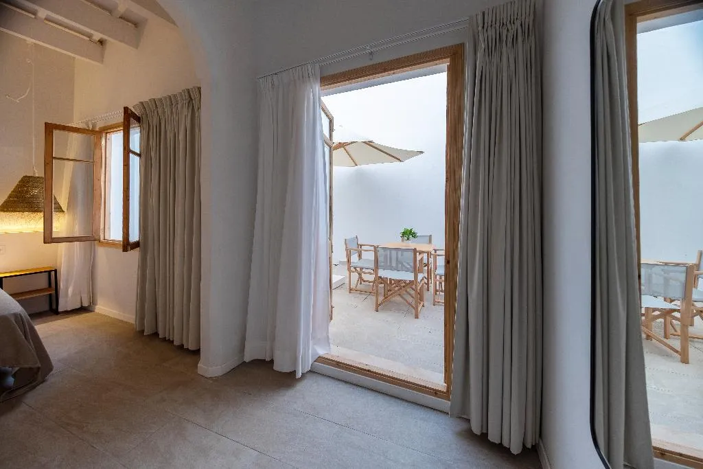 QUADRUPLE SUPERIOR Room, Hotel Tres Tocs, Menorca