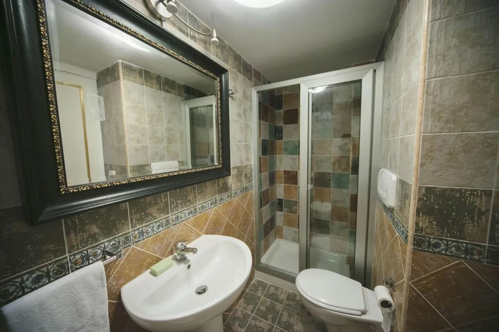 Room, Area Angioina Suites, Naples