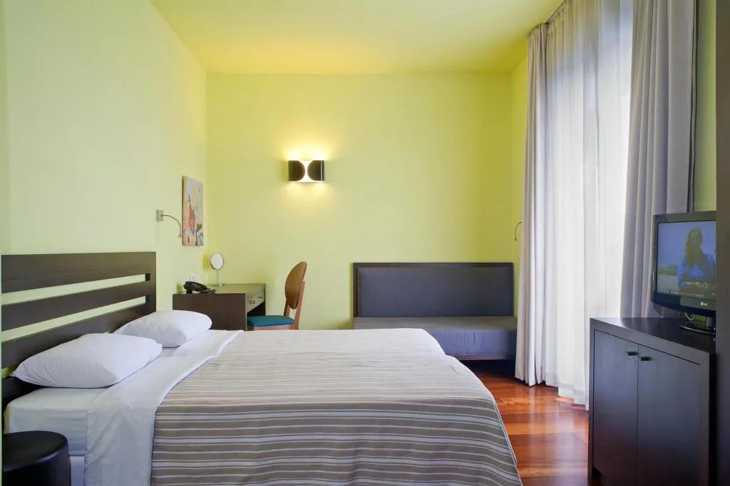 DOUBLE DELUXE Room, Athens Center Square, Athens