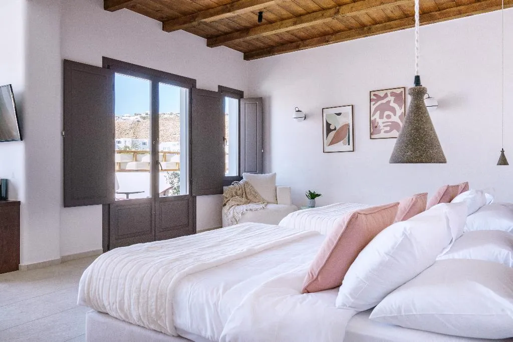 Room, Pelican Bay Art, Mykonos