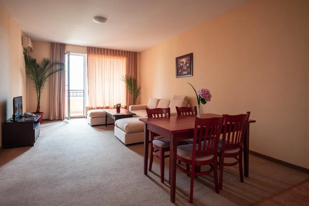 APARTMENT ONE BEDROOM Room, Paradise Green Park, Varna