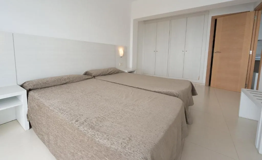 APARTMENT SEA VIEW CAPACITY 2 Room, Embat, Majorca