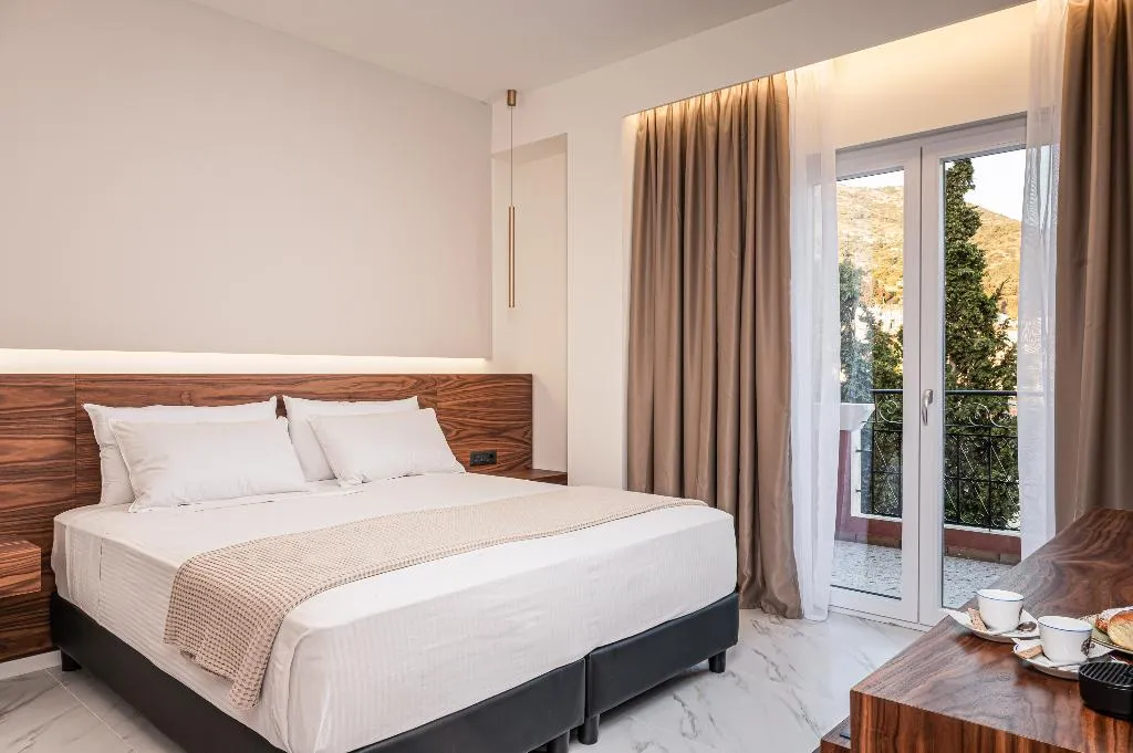 Double or Twin EXECUTIVE Room, Samos City Hotel, Samos