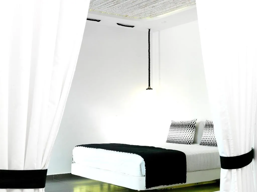 Room, San Marino Suites, Santorini