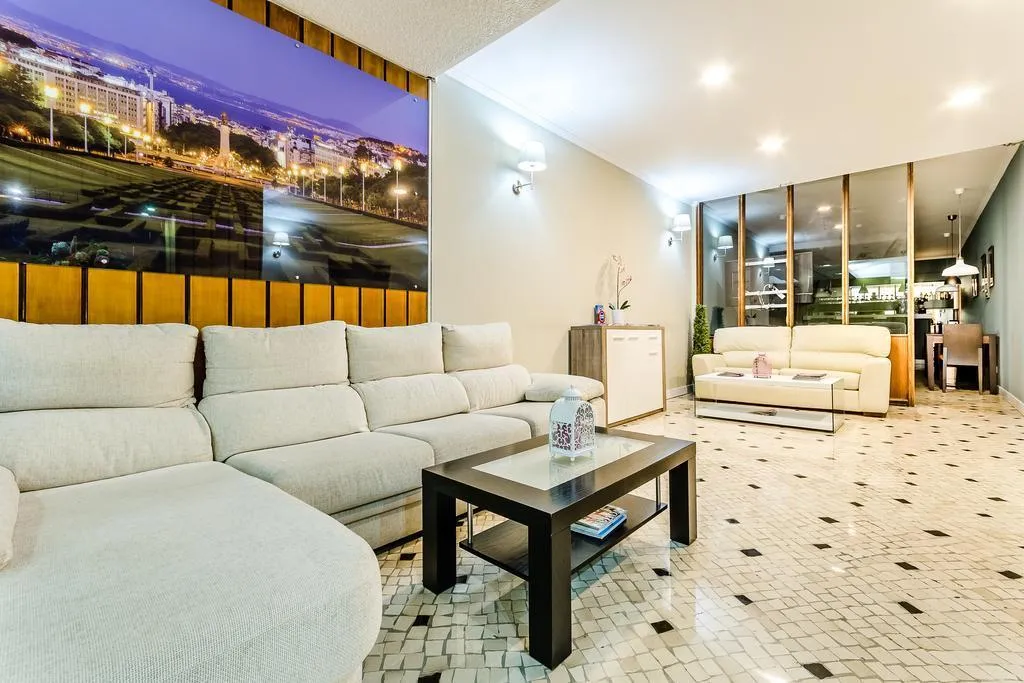 Lobby, Flamingo, Lisbon