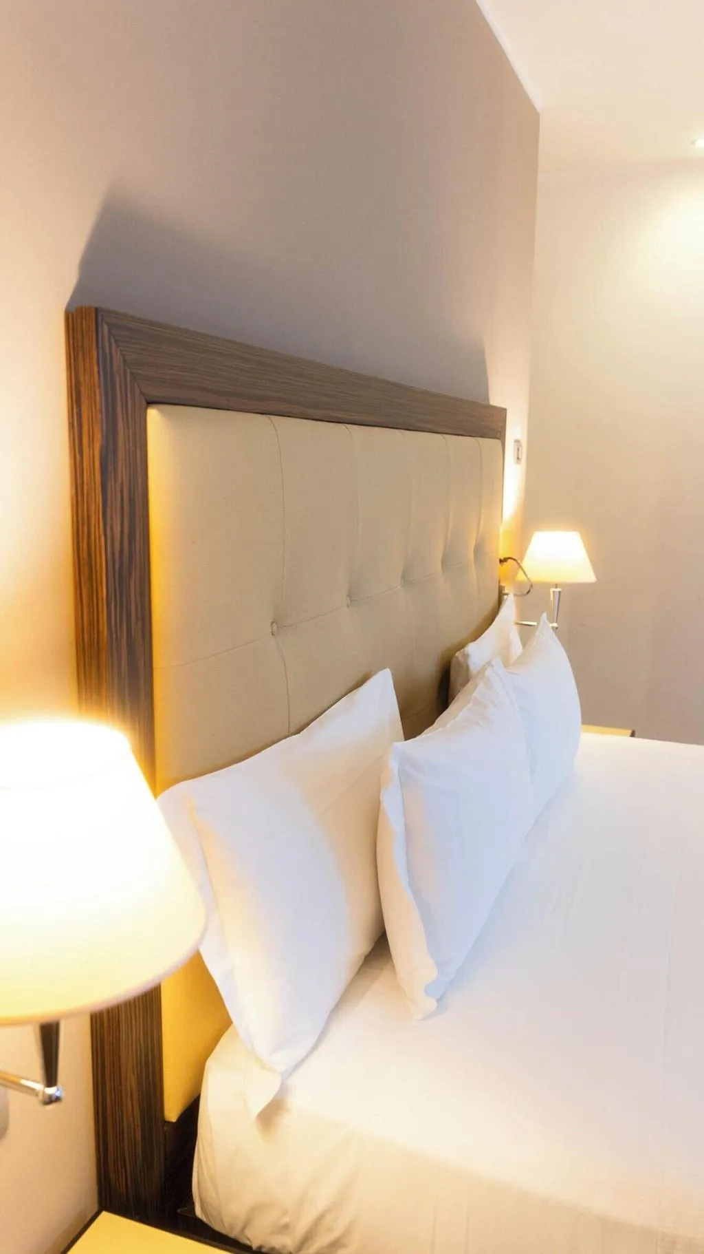 FAMILY ROOM THREE BEDS Room, Cruise, Milan