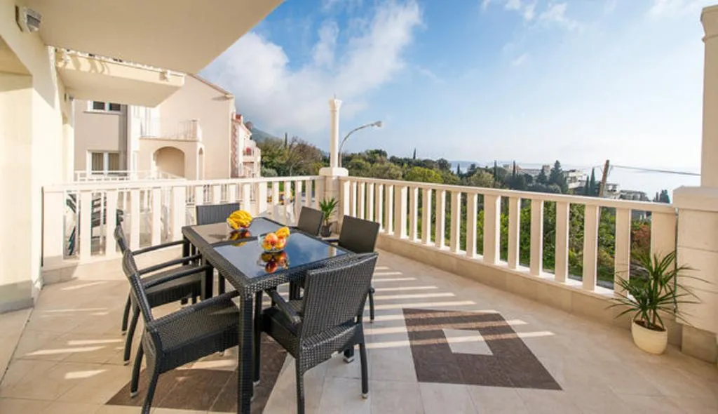 APARTMENT TWO BEDROOMS WITH TERRACE Room, Villa Samba, Dubrovnik