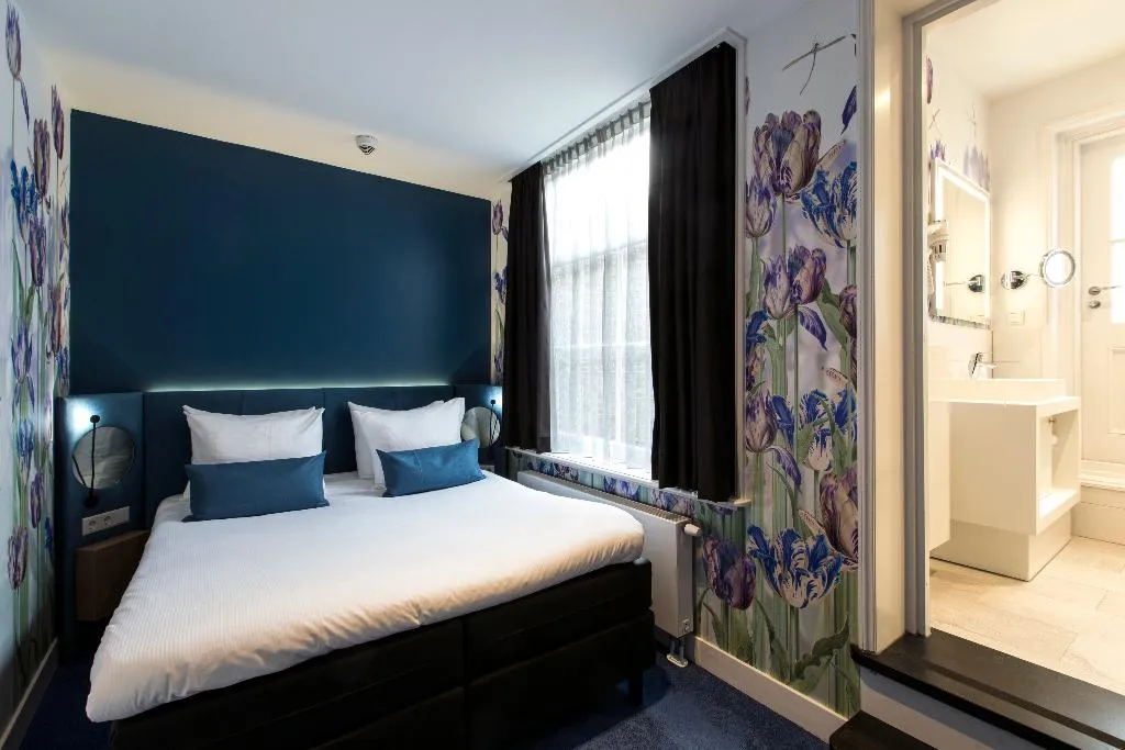 APARTMENT SUPERIOR Room, Leonardo Eden Hotel Amsterdam City Center, Amsterdam