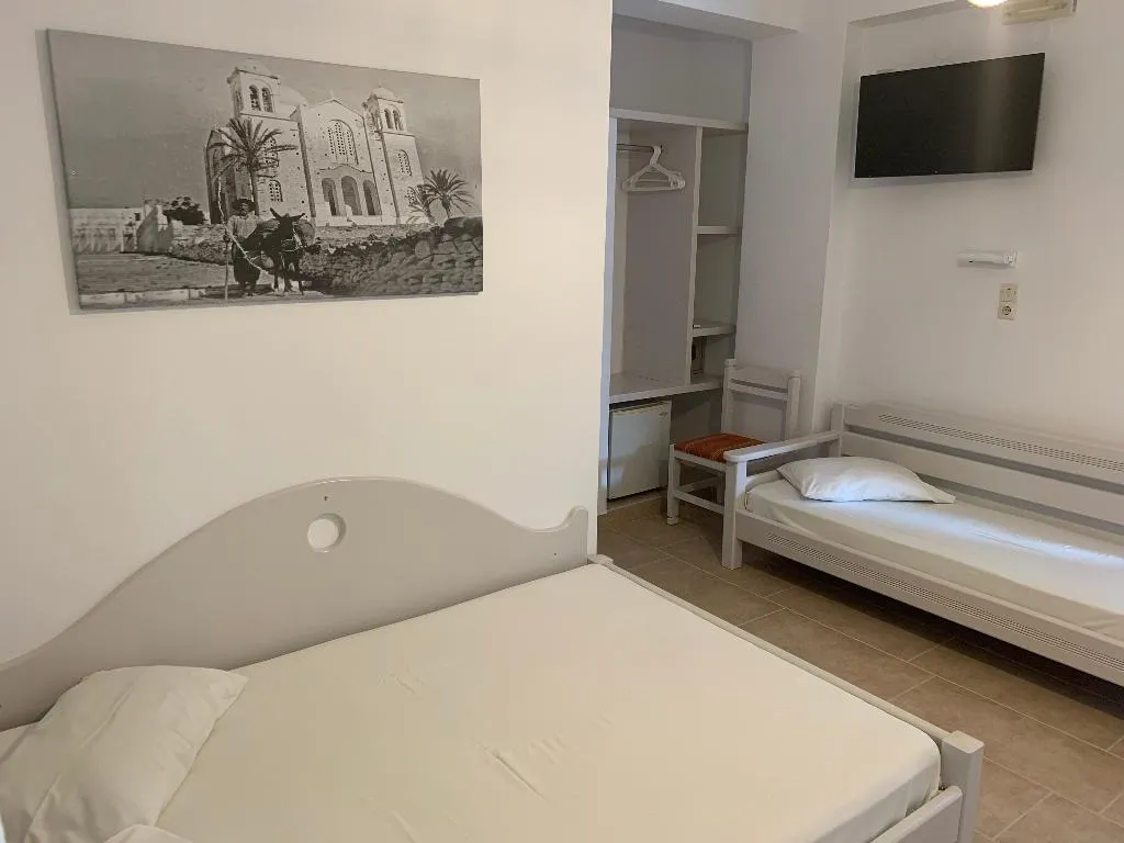 Double or Twin STANDARD Room, Aegeon, Santorini