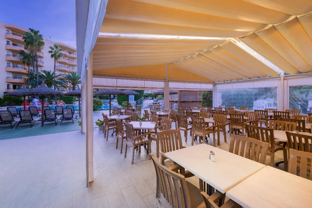 General view, Aparthotel Alcudia Beach, Majorca