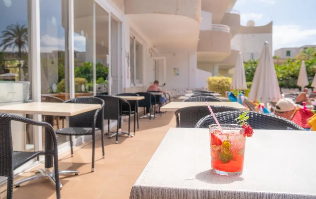 Terrace, Coral California, Tenerife