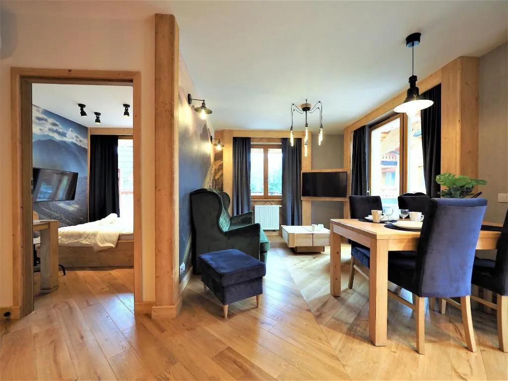 Room, ApartHotel Giewont, Krakow