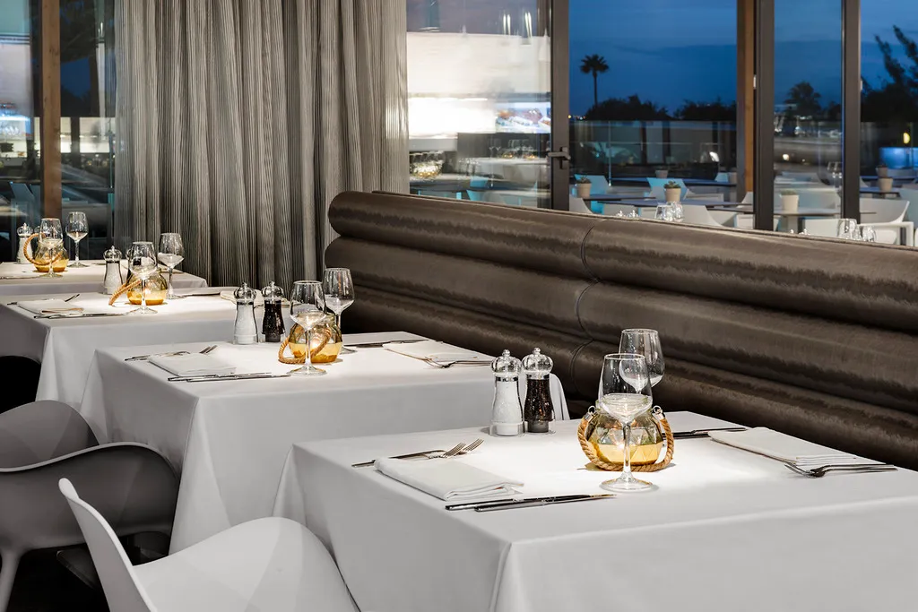 Restaurant, Elba Premium Suites, Lanzarote