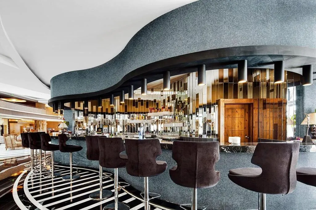 Bar, Jacaranda Hotel, Antalya
