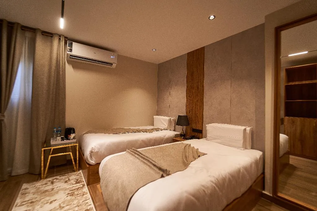 TWIN STANDARD Room, Gold's Pyramids Hotel, Cairo