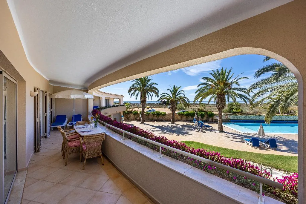 APARTMENT TWO BEDROOMS Room, Vila Palmeira, Algarve