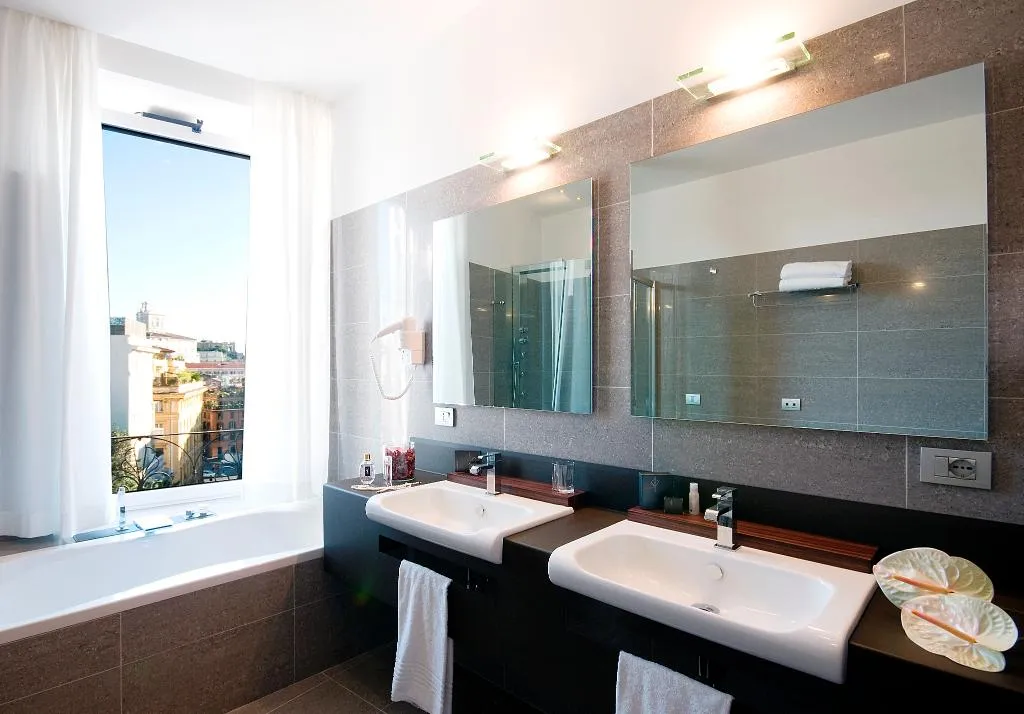 Double or Twin SUPERIOR Room, Trevi Collection, Rome