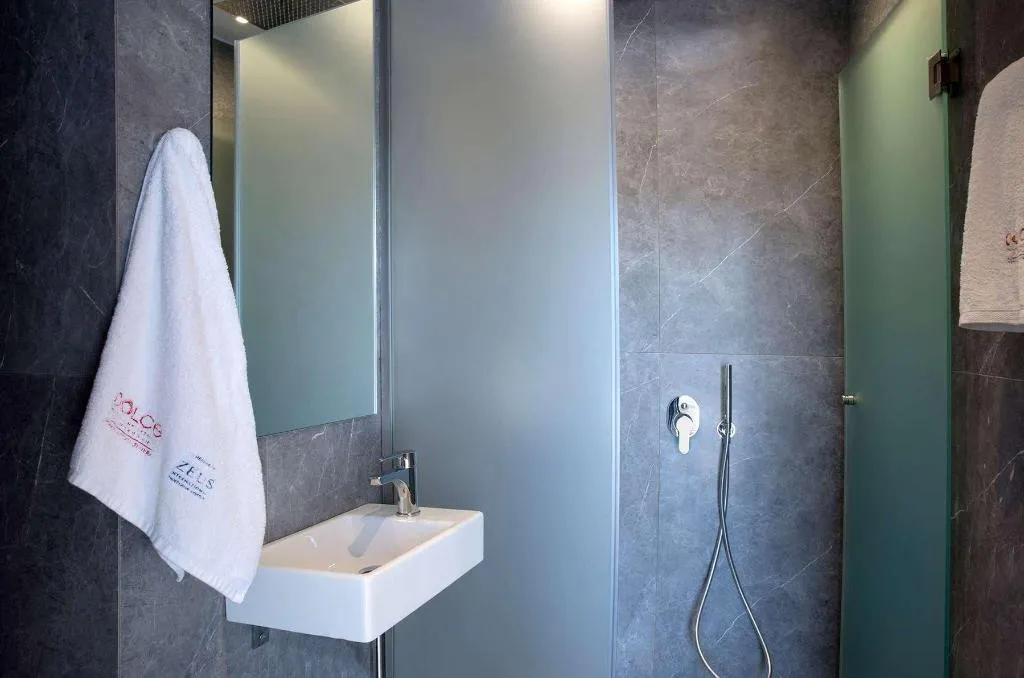 VILLA STANDARD Room, Dolce Attica Riviera, Athens