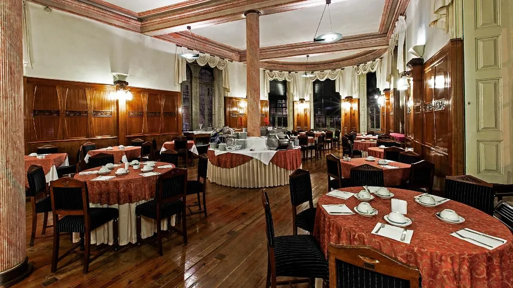 Restaurant, Astoria - Coimbra, Madeira