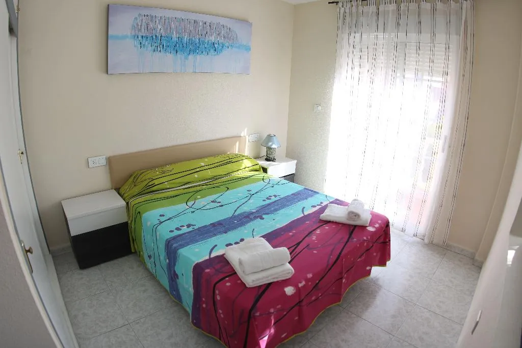 APARTMENT CAPACITY 4 TWO BEDROOMS Room, Marina Internacional, Costa Blanca